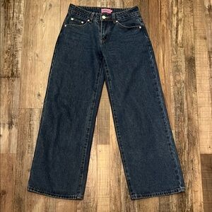 EDIKTED petite blue jeans